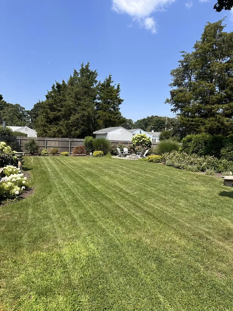 Custom landscaping services in Cranston, RI by Glenwood Landscaping
