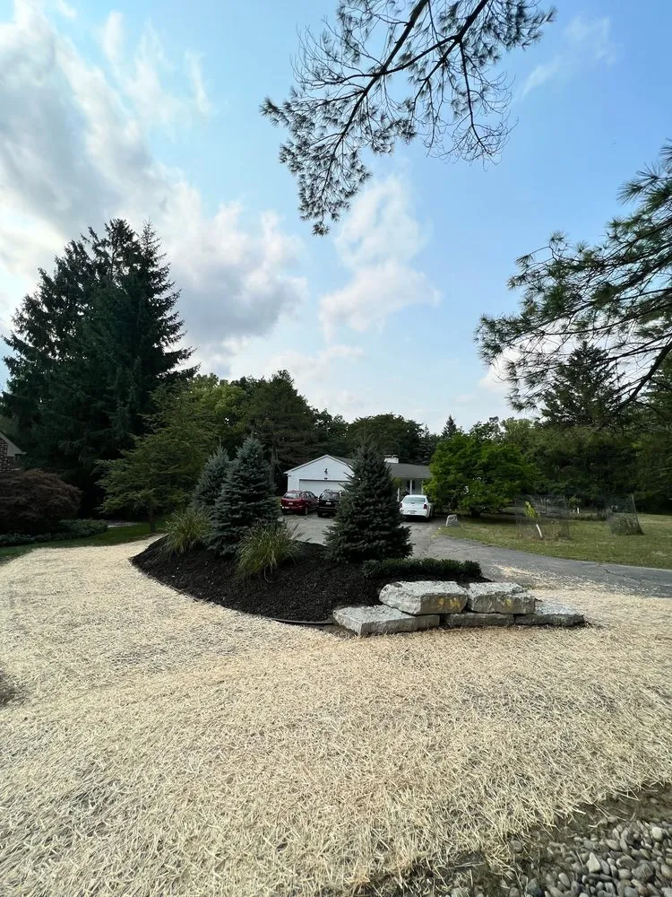 Affordable garden landscaping in Ann Arbor, MI by GLL Services