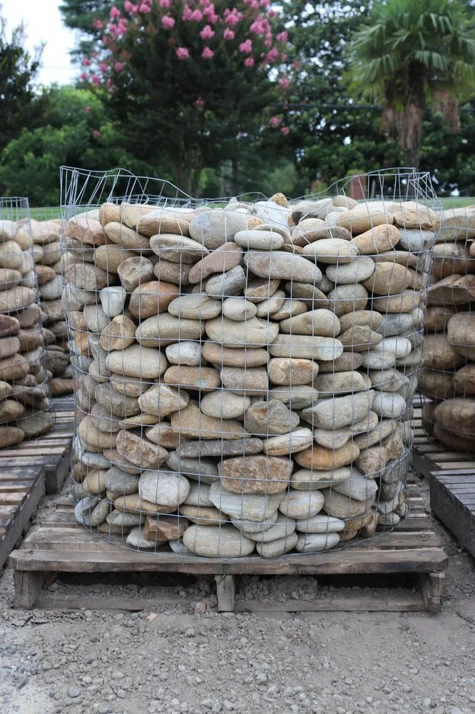 Professional lawn care service near you in Alpharetta, GA by GLM Landscape Supply