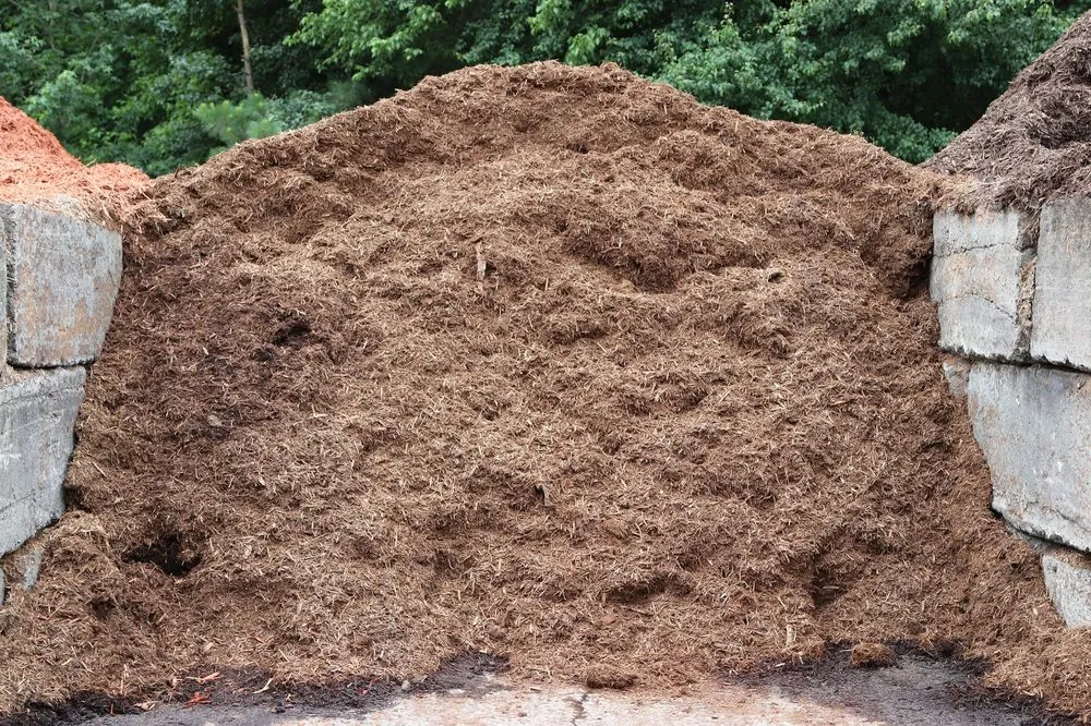 Reliable lawn care service with custom design across Woodstock, GA - GLM Landscape Supply