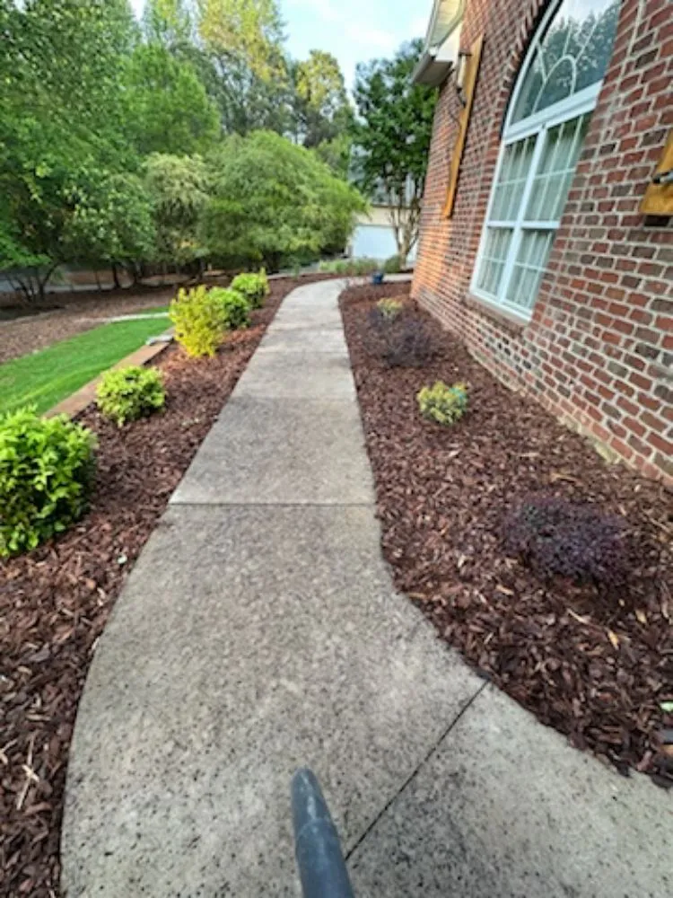 Top-rated lawn care service experts serving Norwood, NC - Global Brothers Earthworks