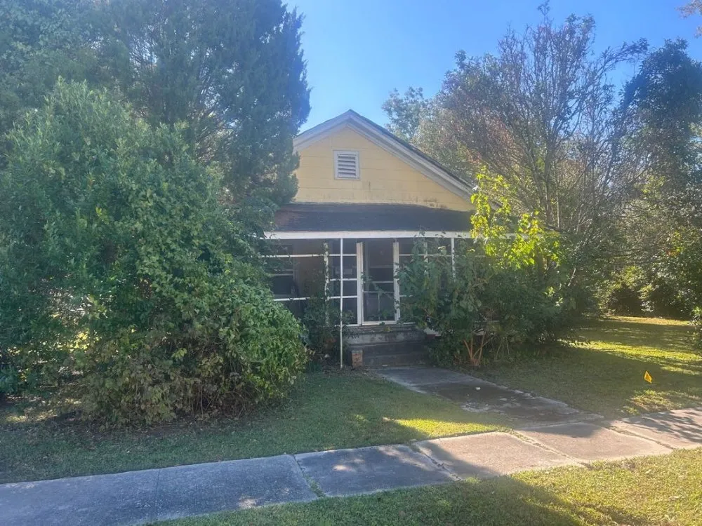 Reliable landscaping services for residential properties across Norwood, NC - Global Brothers Earthworks