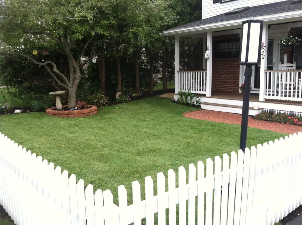 Affordable yard maintenance experts serving Pembroke, MA - Global Green Lawncare