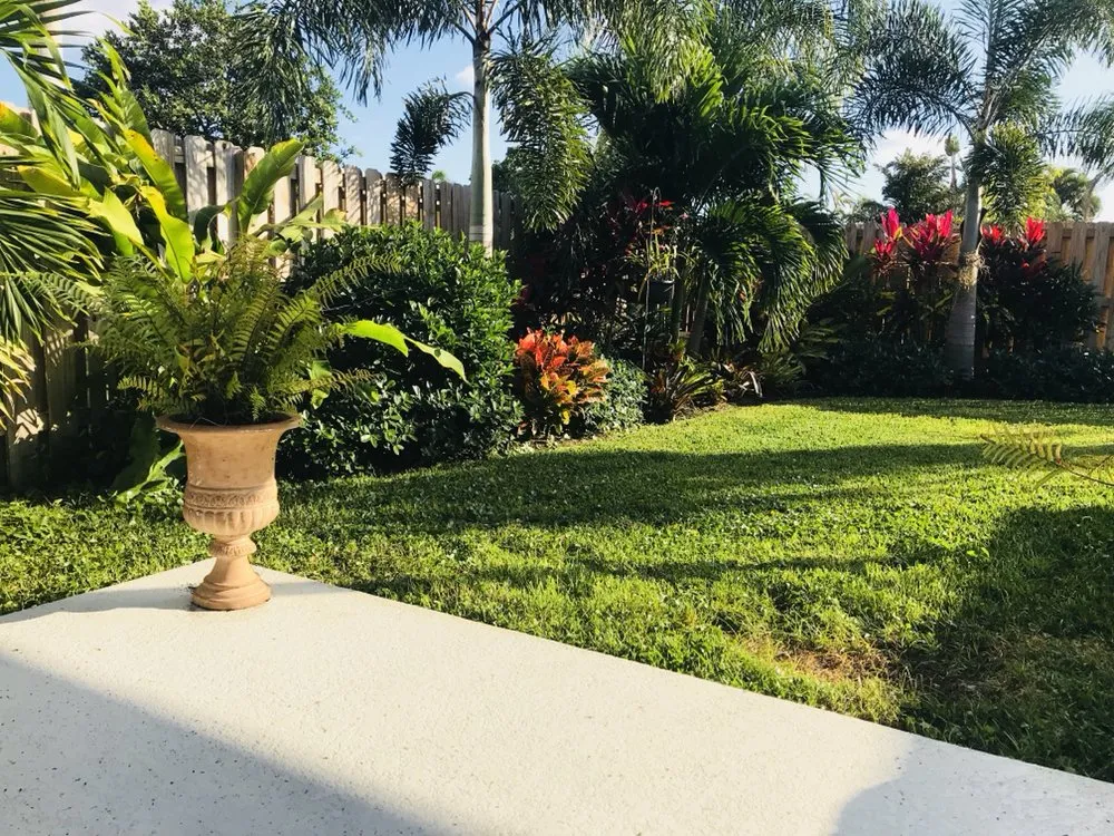Affordable garden landscaping in Palm Beach Gardens, FL by Global Landscaping