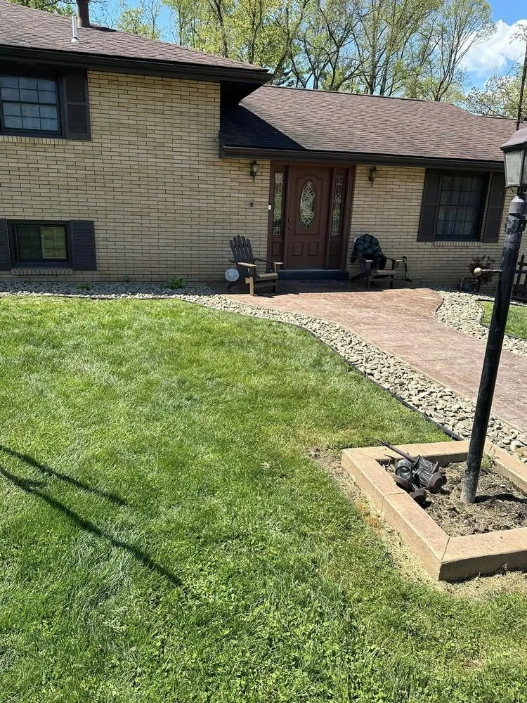 Top-rated residential landscaping in Wellsburg, WV by Global services landscape and handyman