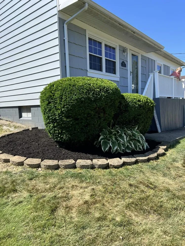 Expert outdoor landscaping near you across Wellsburg, WV - Global services landscape and handyman