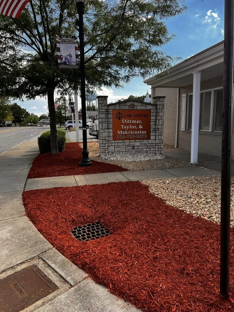 Reliable lawn care service in Wellsburg, WV by Global services landscape and handyman