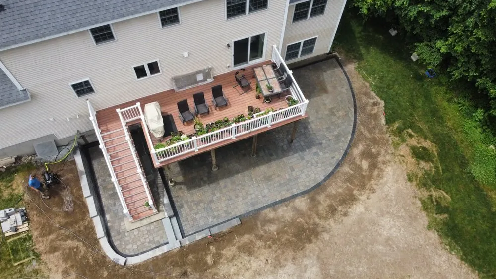 Trusted garden landscaping for year-round maintenance in Concord, NH by Globe Green