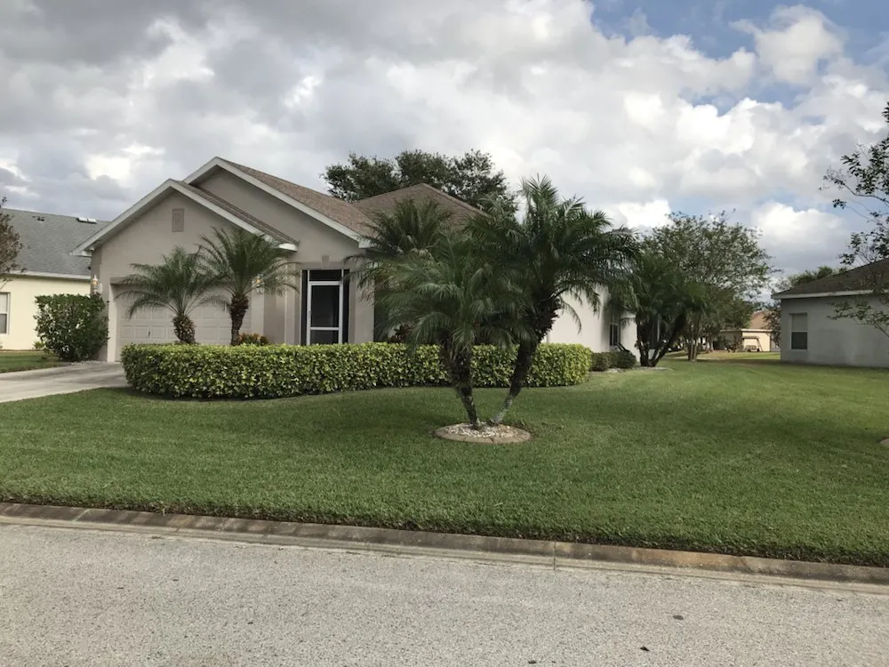 Reliable landscape design in Sun City Center, FL by Glorious Lawn Care