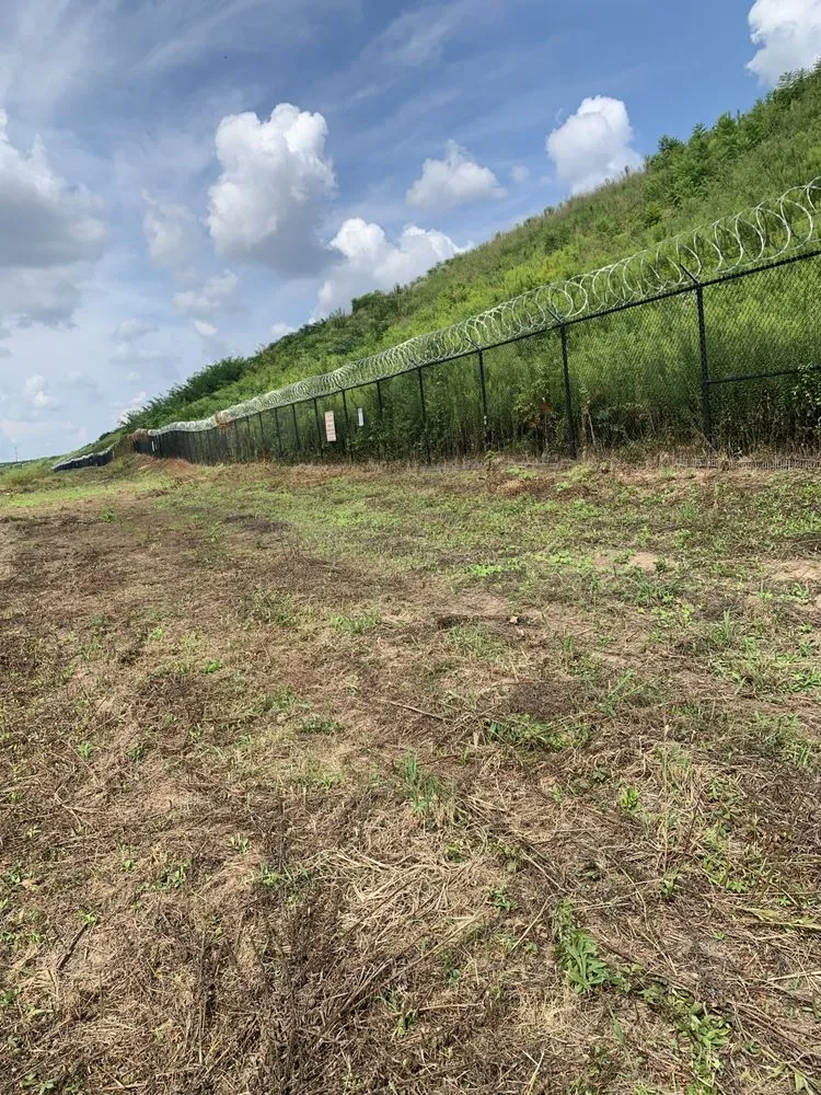 Custom yard maintenance in Griffin, GA by Glory Concrete Services