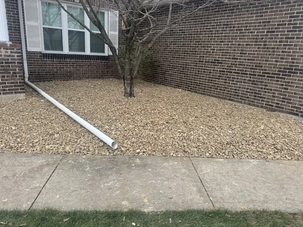 Expert yard cleanup service experts serving Ofallon, MO - Glory One