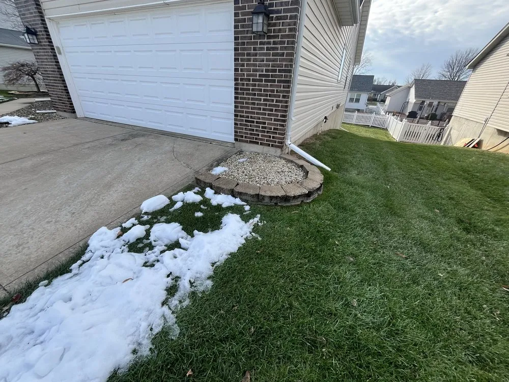 Expert lawn mowing service with custom design in Ofallon, MO by Glory One