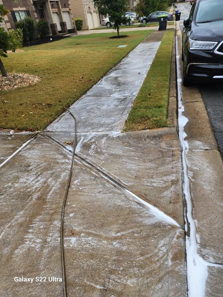 Professional landscape installation in Griffin, GA by GloverCuts