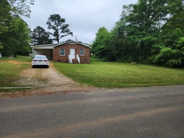 Top-rated residential landscaping experts serving Columbia, SC - Glover's Lawn & Home Care