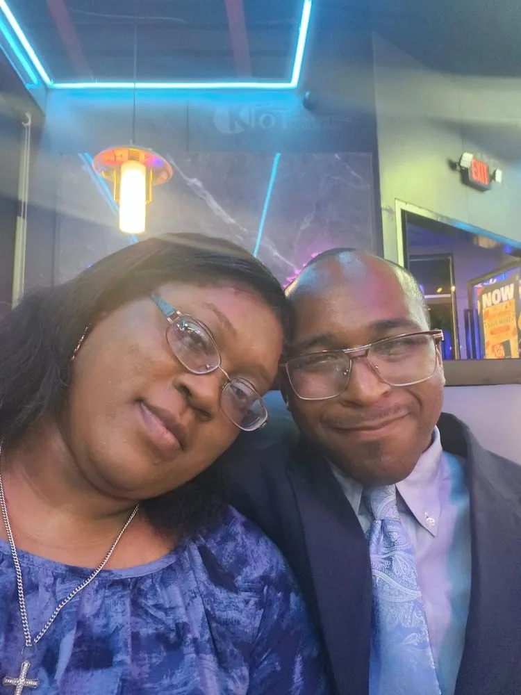 Professional outdoor landscaping experts serving Columbia, SC - Glover's Lawn & Home Care