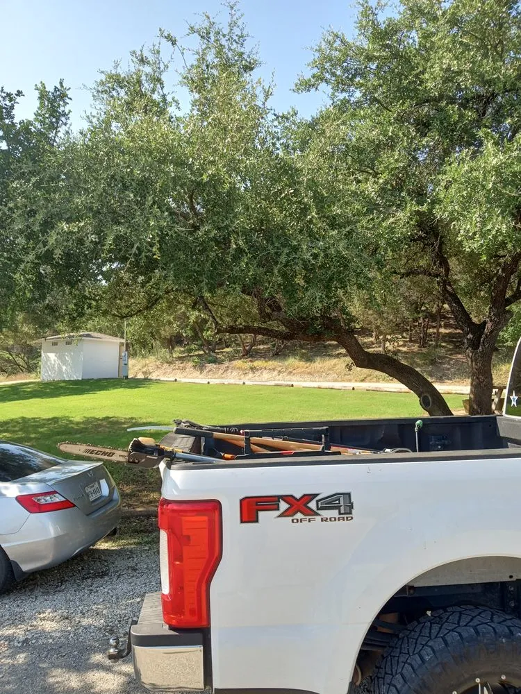 Affordable landscaping services experts serving Granbury, TX - Glowing Landscaping