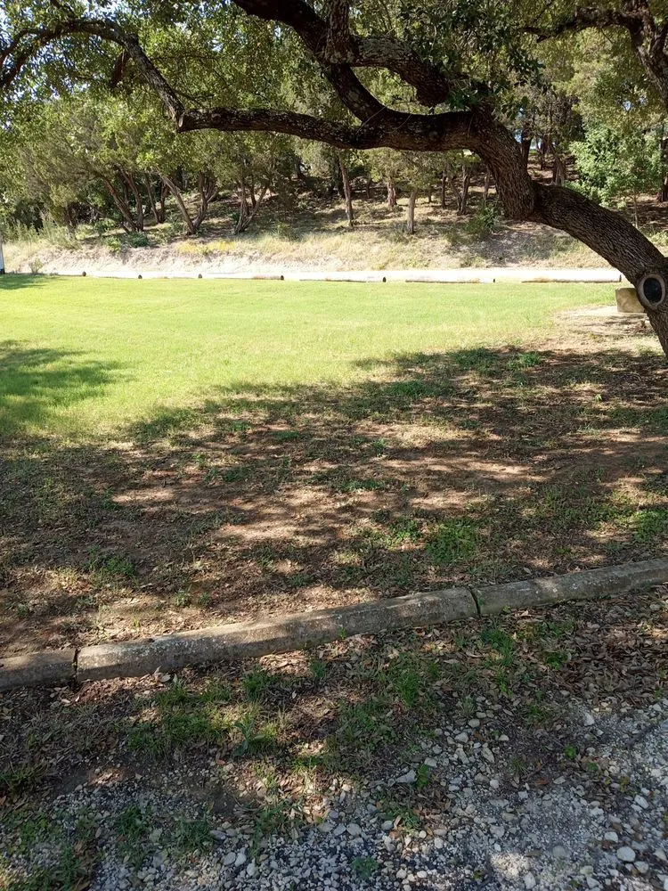 Top-rated landscaping services for residential properties across Granbury, TX - Glowing Landscaping