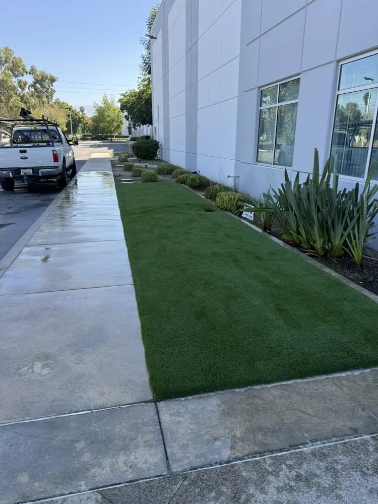 Expert yard maintenance in Rialto, CA by GLS Landscape and Maintenance