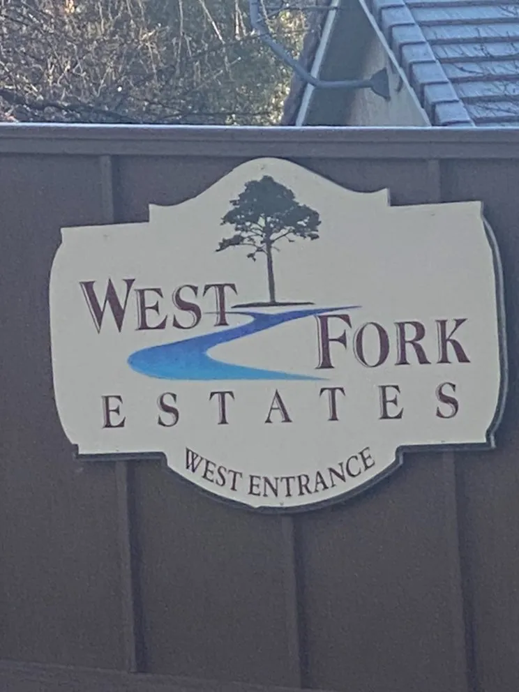 Professional lawn mowing service in Ukiah, CA by GM custom construction