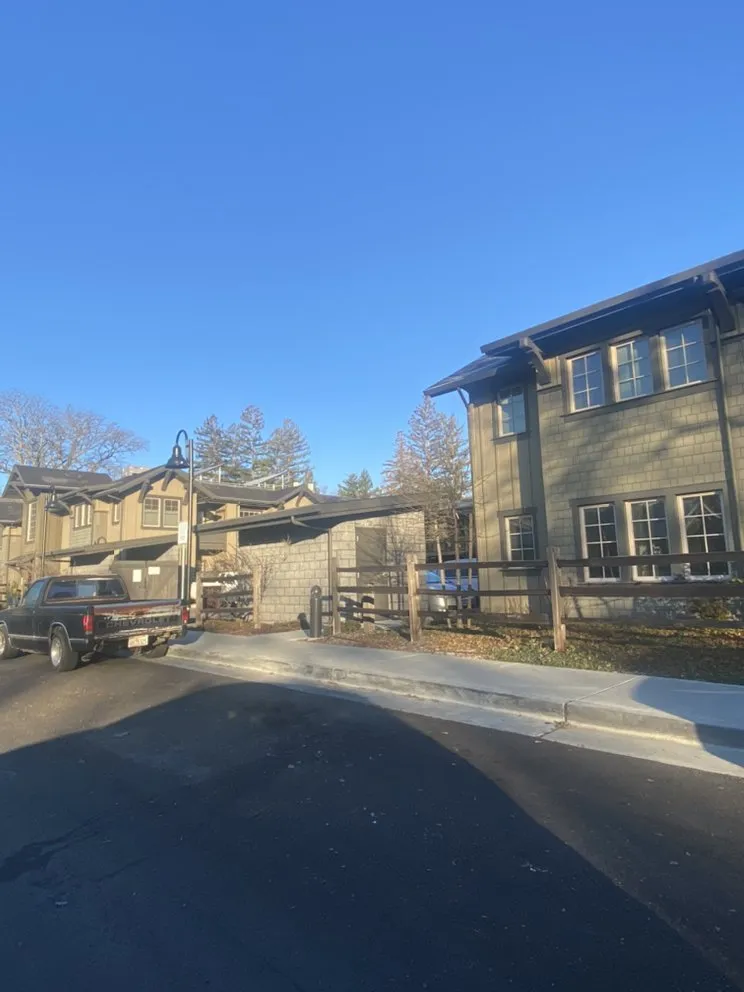 Top-rated yard cleanup service for residential properties across Ukiah, CA - GM custom construction