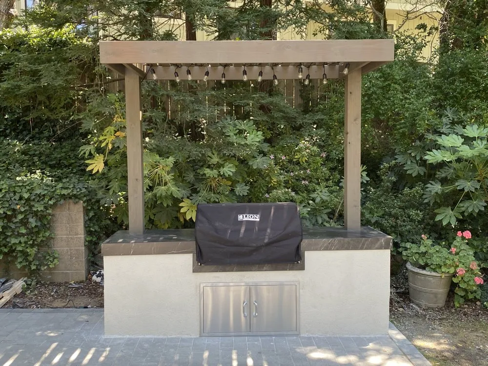 Expert outdoor landscaping in Rohnert park, CA - G&M Landscape & Construction