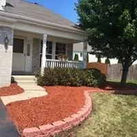 Reliable lawn care service in Aurora, IL by GM Landscape