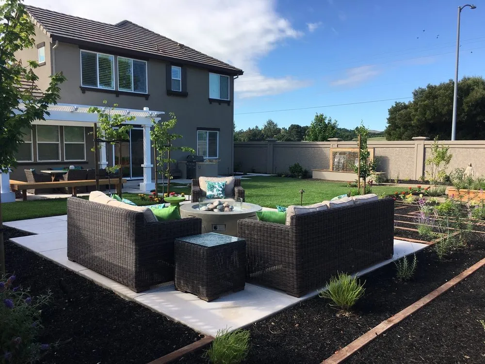 Reliable lawn care service experts serving Pittsburg, CA - G&M Landscape Services