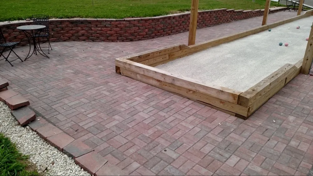 Expert lawn mowing service experts serving Navarre, OH - GM Landscapes