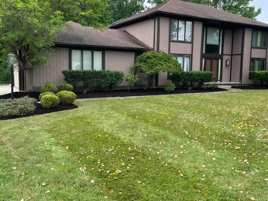 Expert garden landscaping experts serving Mayfield Heights, OH - GM Landscaping & Design