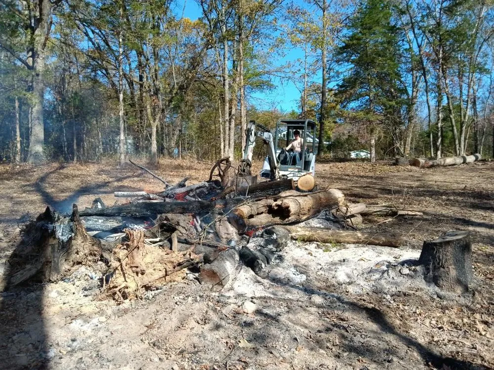 Expert landscape design in Aurora, MO - G&M Landscaping and Excavating