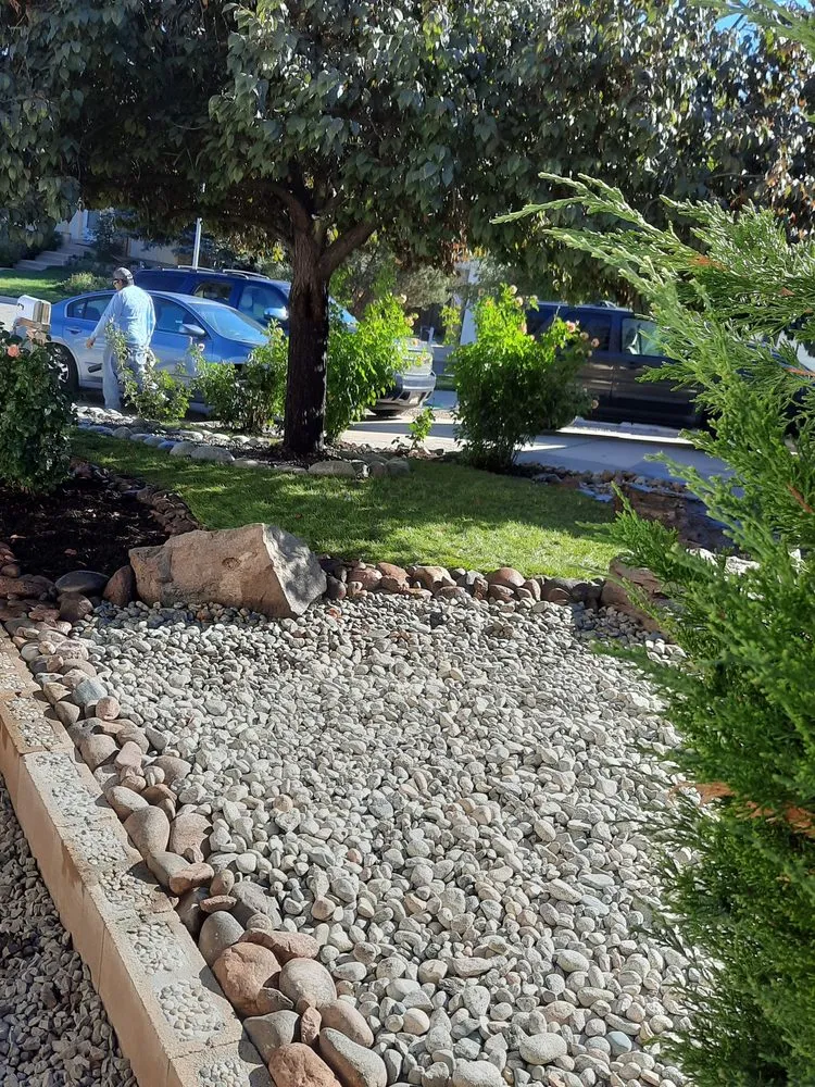 Affordable garden landscaping experts serving Longmont, CO - GM Landscaping