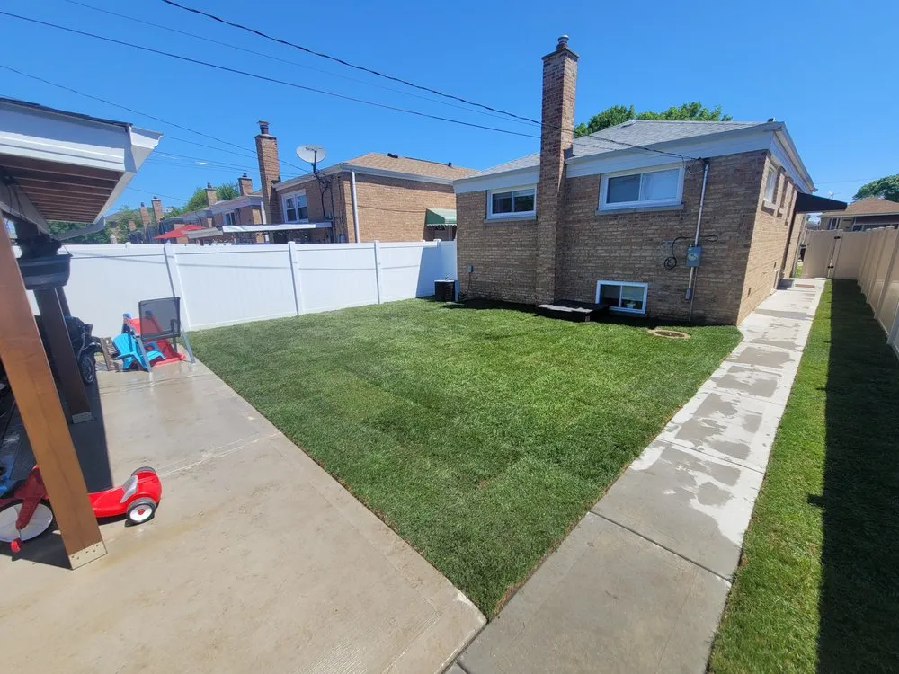 Affordable yard maintenance in Summit, IL by Gm Landscaping Services