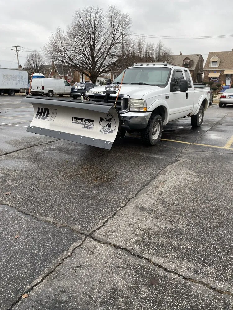 Custom outdoor landscaping experts serving Summit, IL - GM Landscaping Solution