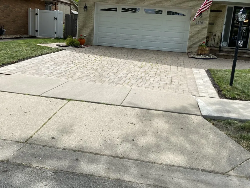 Expert yard cleanup service in Summit, IL - GM Landscaping Solution