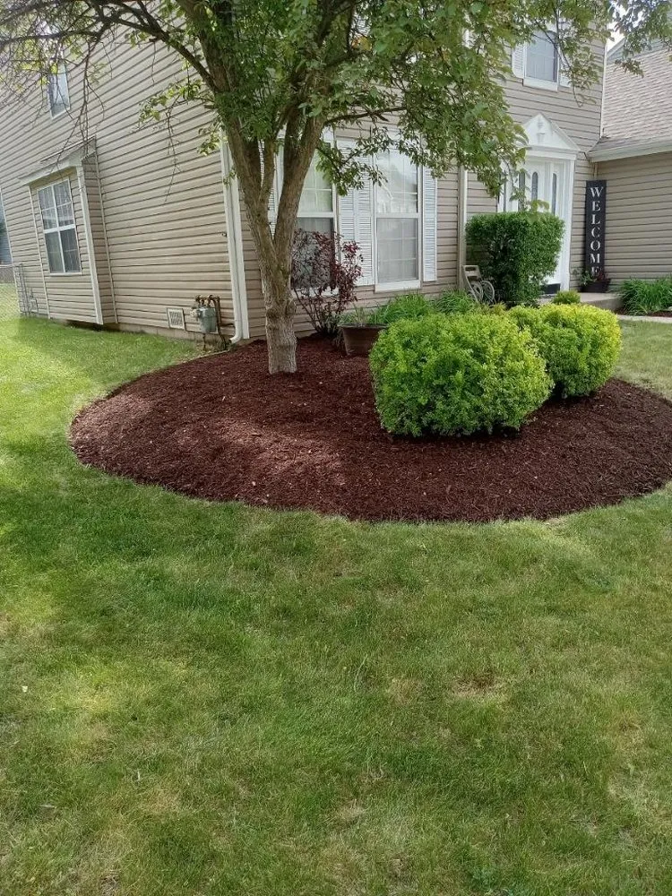 Affordable garden landscaping with custom design across Streamwood, IL - G&M Landscaping