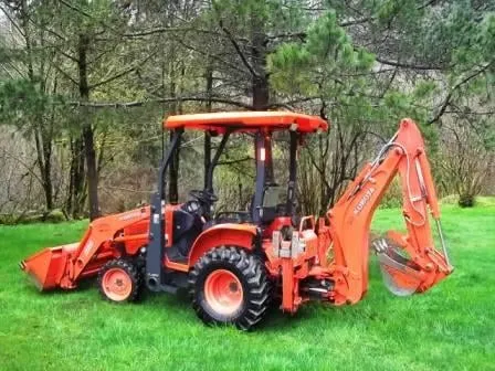 Affordable lawn mowing service for year-round maintenance in Duvall, WA by GM Nelson Enterprises