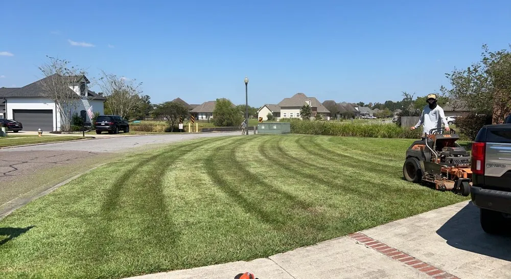 Reliable residential landscaping for homes in Baton Rouge, LA by G&M Outdoor Services