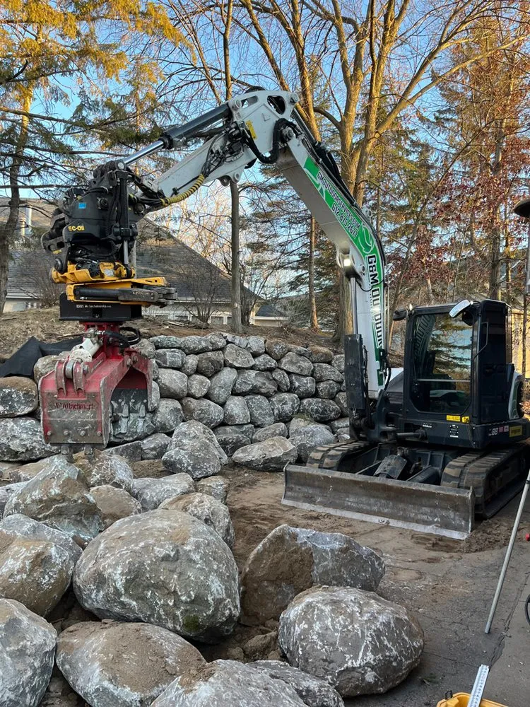 Professional yard maintenance for beautiful yards in Big Lake, MN by G&M Outdoor Services