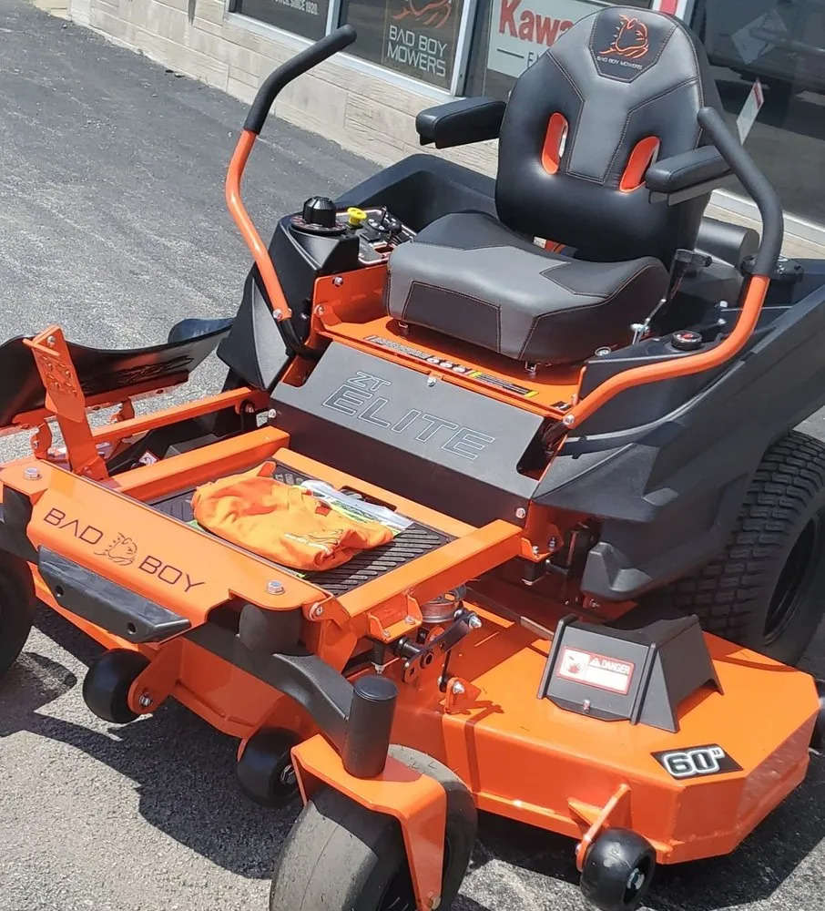 Expert yard maintenance for year-round maintenance across Coatesville, IN - GM Outdoor Solutions