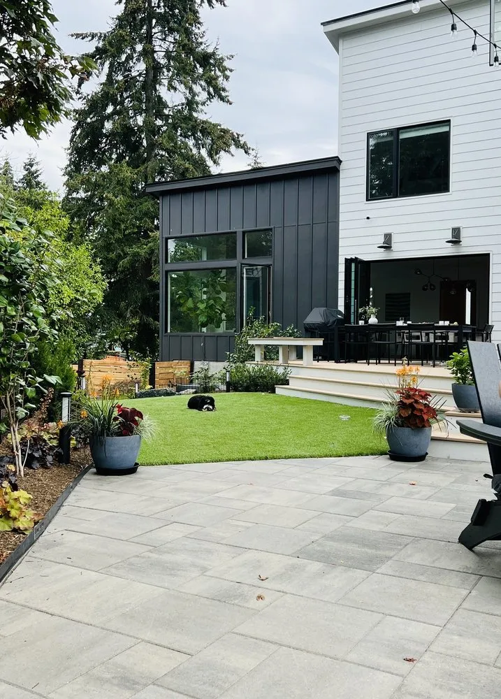 Local landscape design in Snohomish, WA by GM Pacific Hardscapes