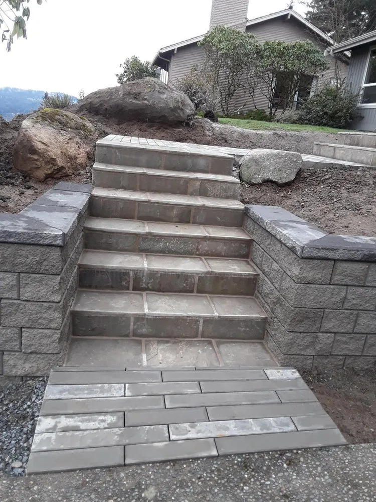 Professional yard cleanup service with custom design across Snohomish, WA - GM Pacific Hardscapes