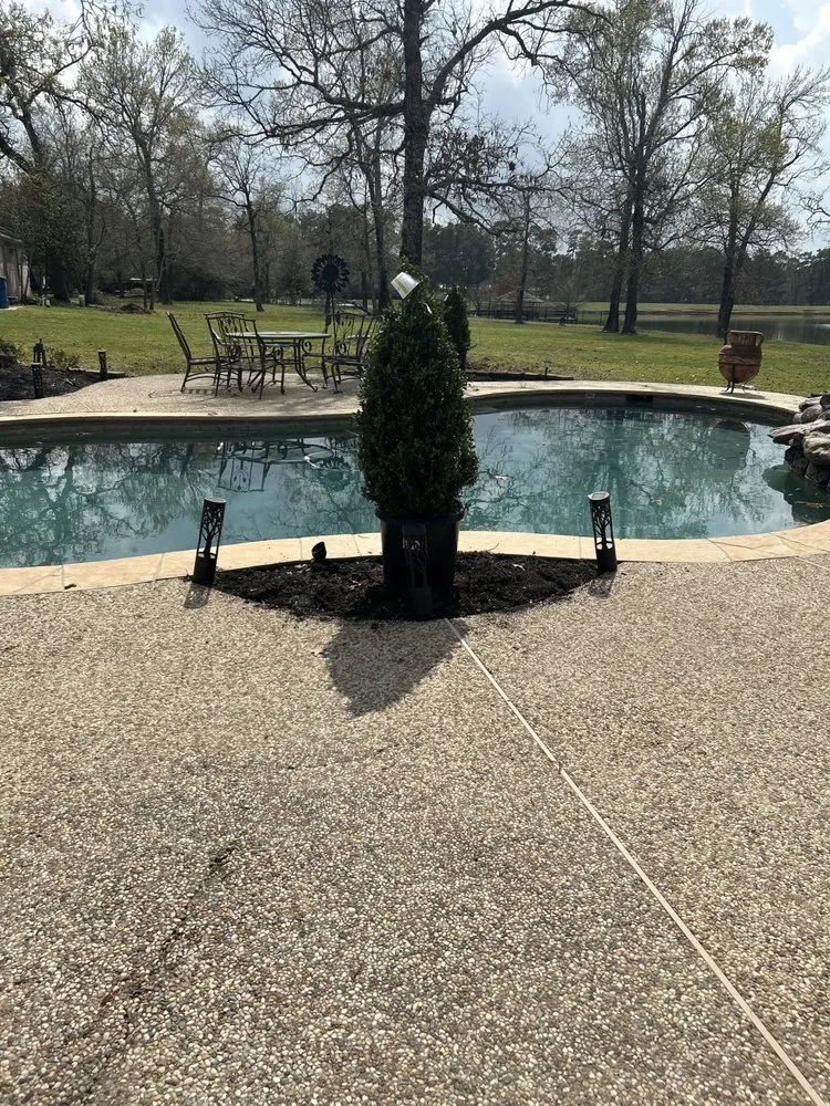Trusted outdoor landscaping in Cut and Shoot, TX - G&M Service