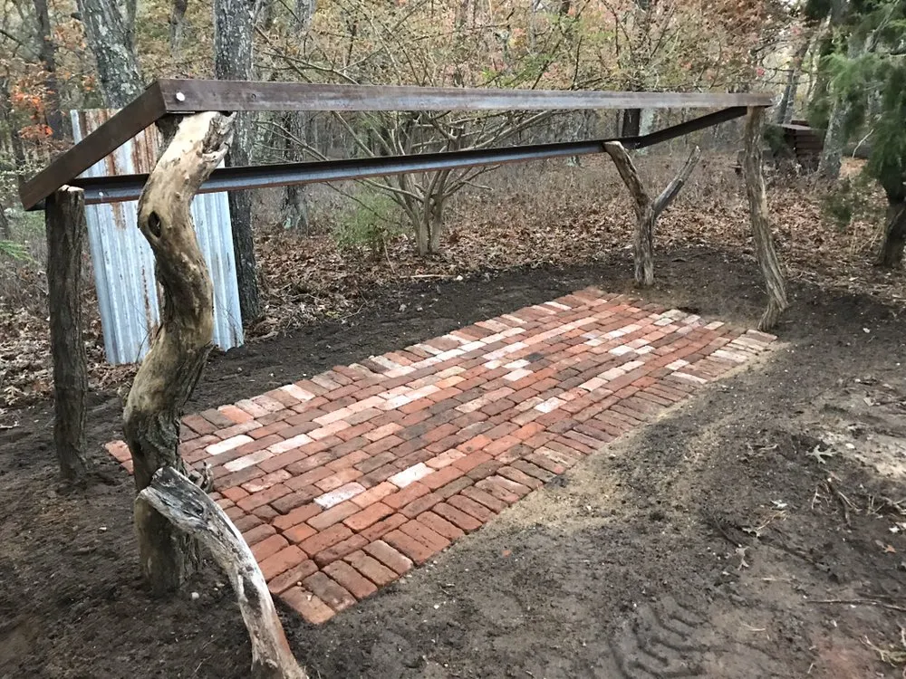 Local residential landscaping for homes in Mastic, NY by GM Turf Care