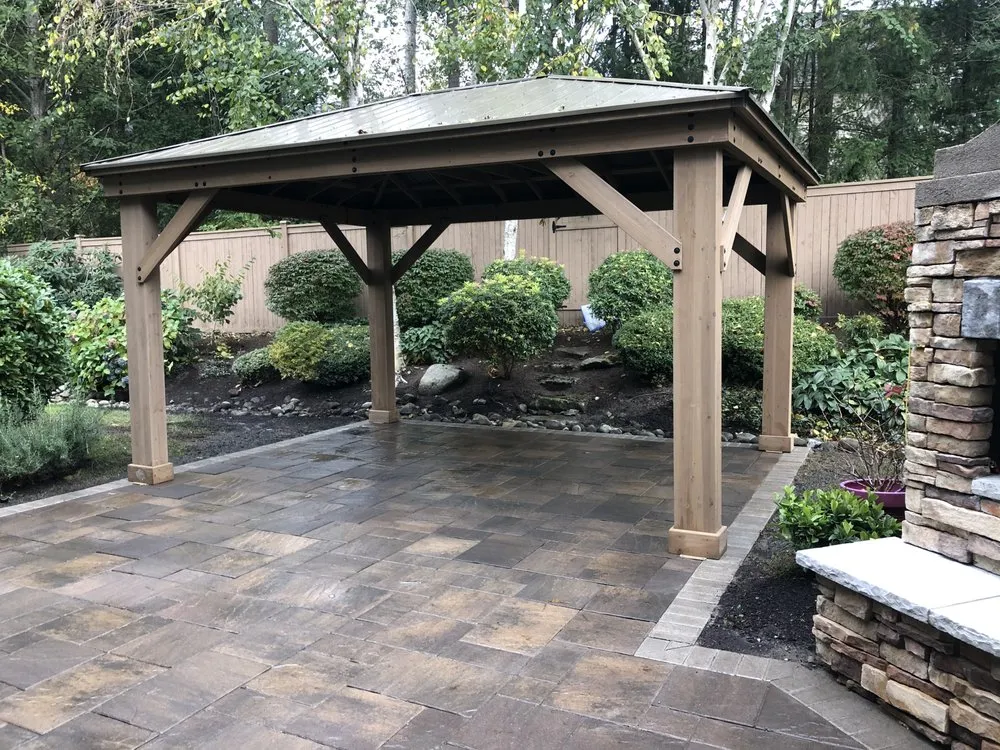 Reliable yard cleanup service experts serving Seattle, WA - GMC Landscapes