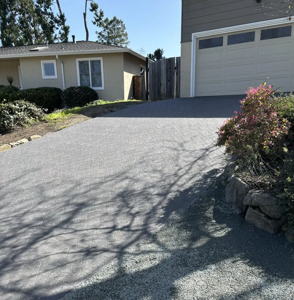 Custom garden landscaping in Walnut Creek, CA - GMC Pavers and Landscape