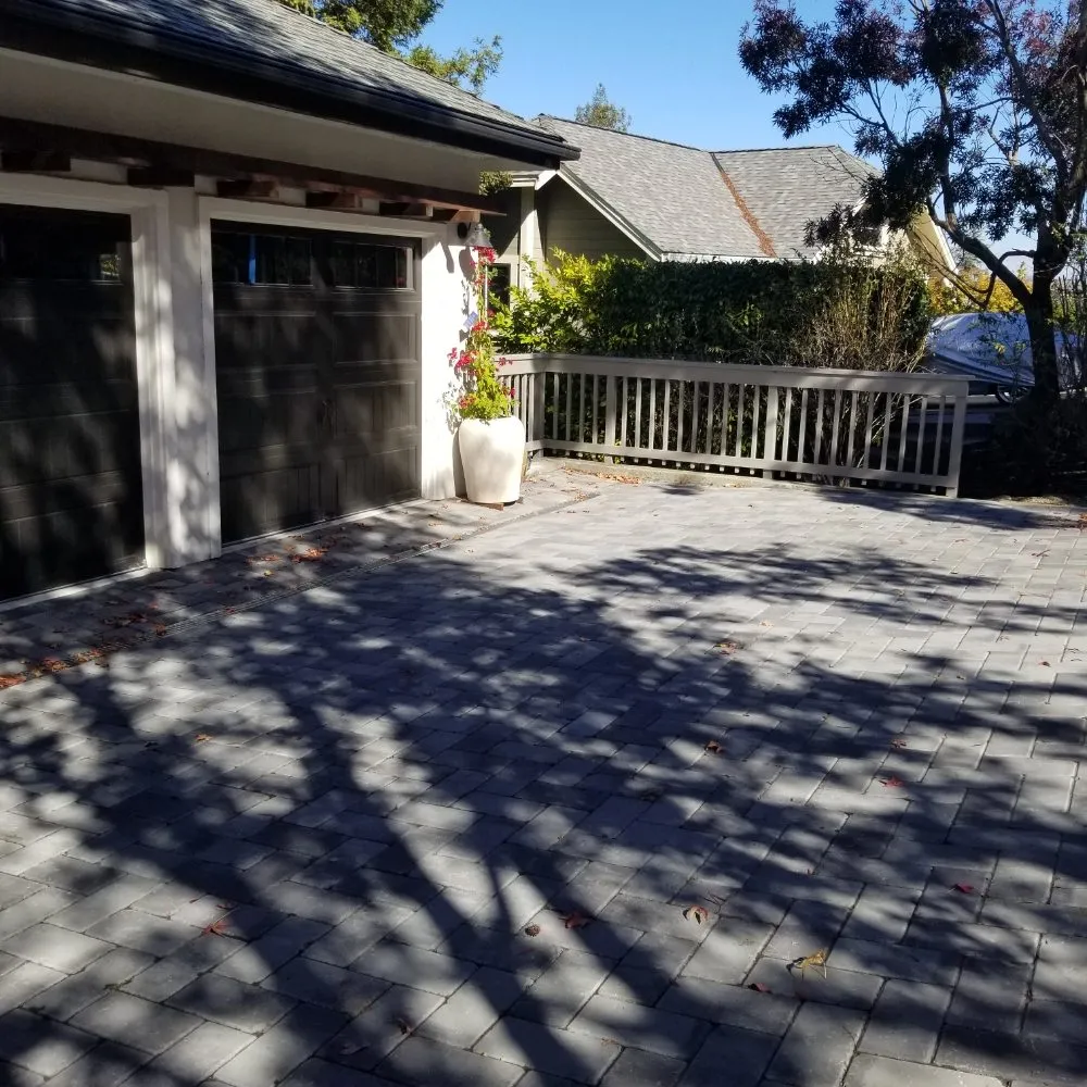 Top-rated outdoor landscaping with custom design in Walnut Creek, CA by GMC Pavers and Landscape
