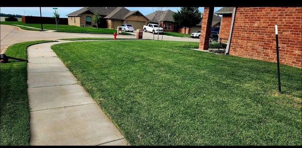 Affordable landscaping services in Oklahoma City, OK by Gmoto’s Landscaping