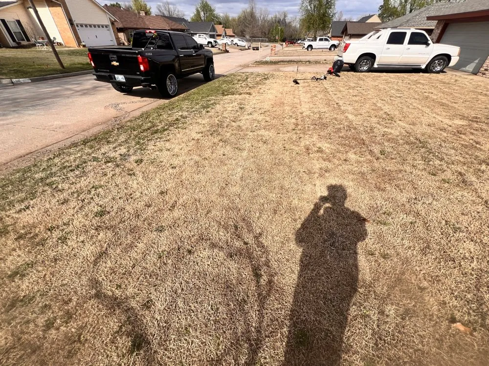 Top-rated lawn care service in Oklahoma City, OK - Gmoto’s Landscaping