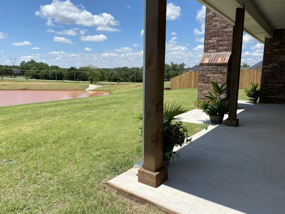 Top-rated yard cleanup service for year-round maintenance across Midwest City, OK - GMT Lawn Solution