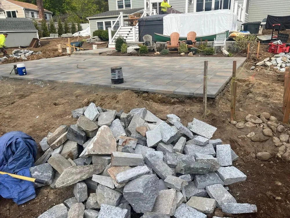 Reliable yard cleanup service experts serving Norwalk, CT - GéNes1s Landscaping & Service